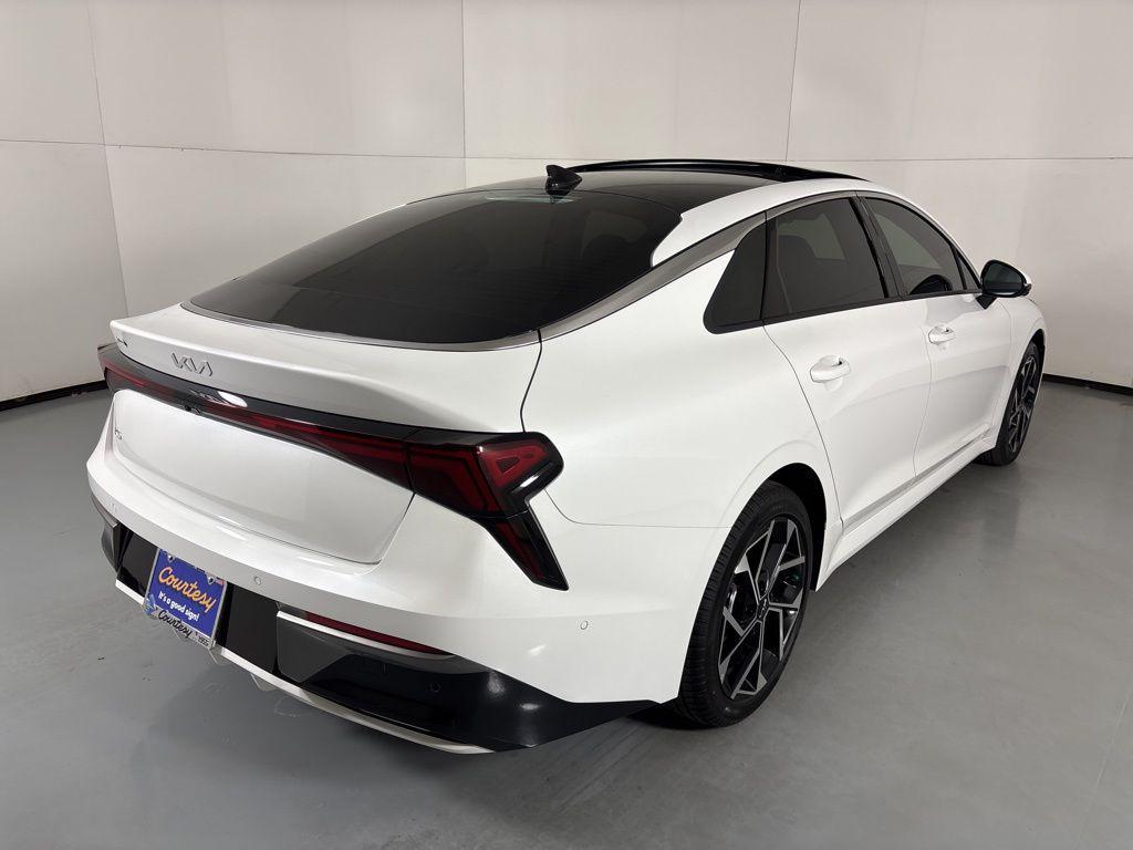 new 2026 Kia K5 car, priced at $35,125