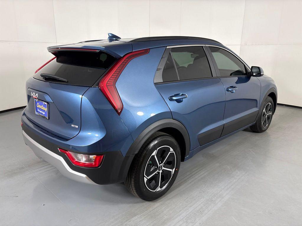 new 2026 Kia Niro car, priced at $30,302