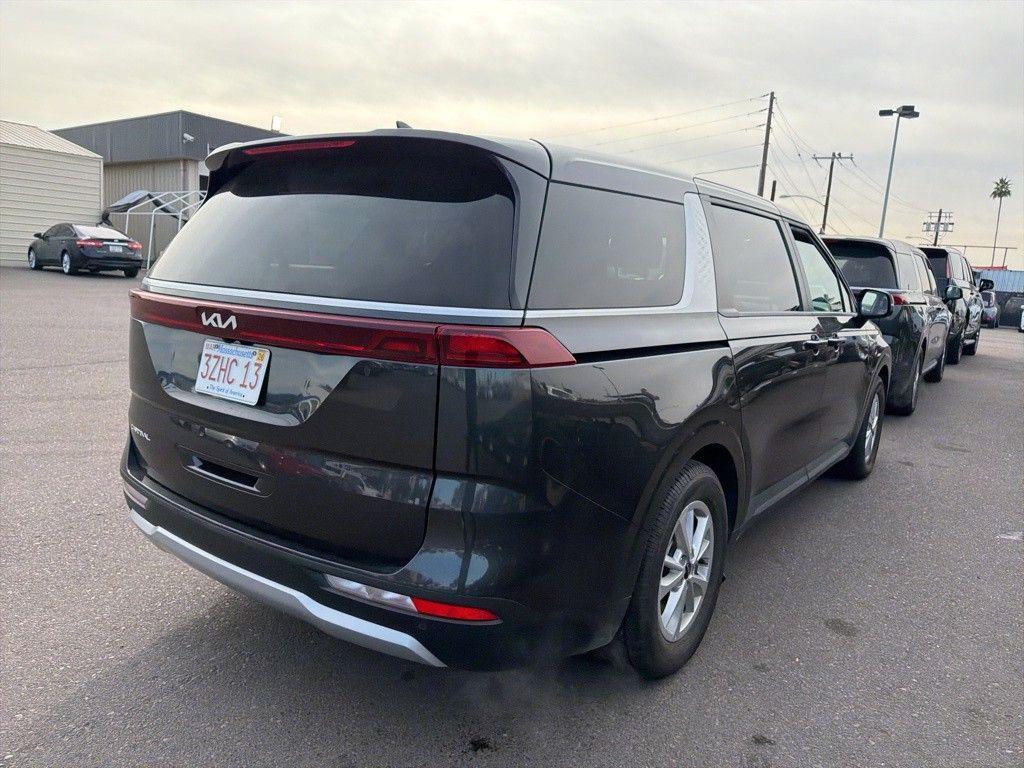 used 2024 Kia Carnival car, priced at $26,800