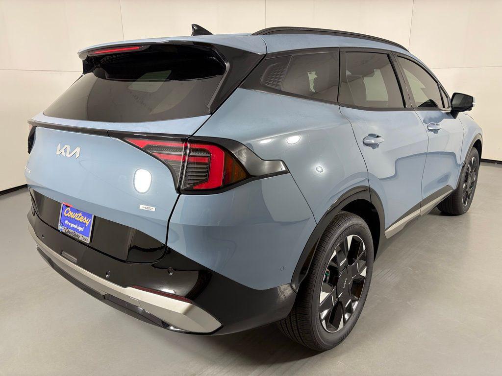 new 2026 Kia Sportage Hybrid car, priced at $42,520