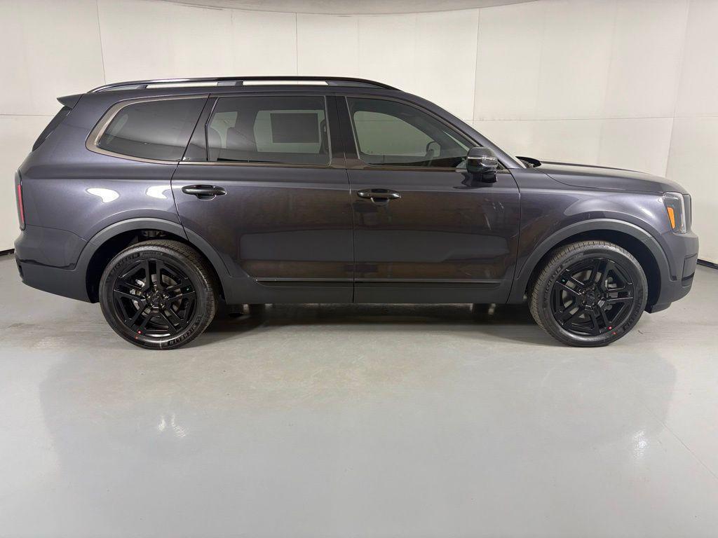 new 2025 Kia Telluride car, priced at $54,515