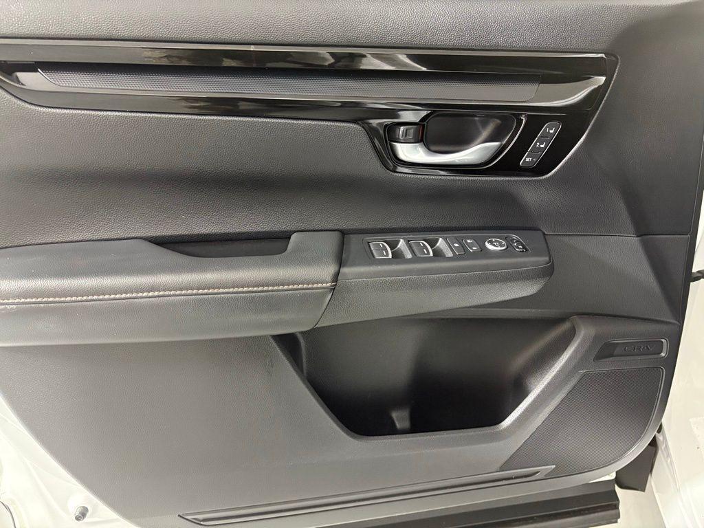 used 2024 Honda CR-V Hybrid car, priced at $29,700