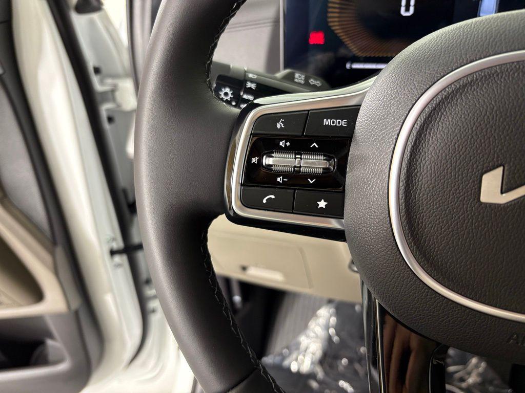 new 2026 Kia Carnival car, priced at $39,995