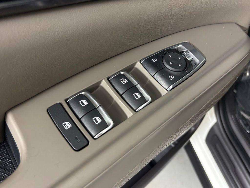 new 2026 Kia Carnival car, priced at $39,995