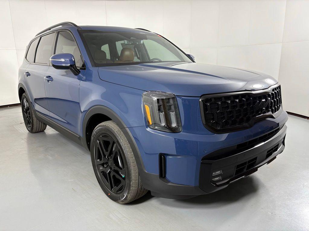 new 2025 Kia Telluride car, priced at $56,805