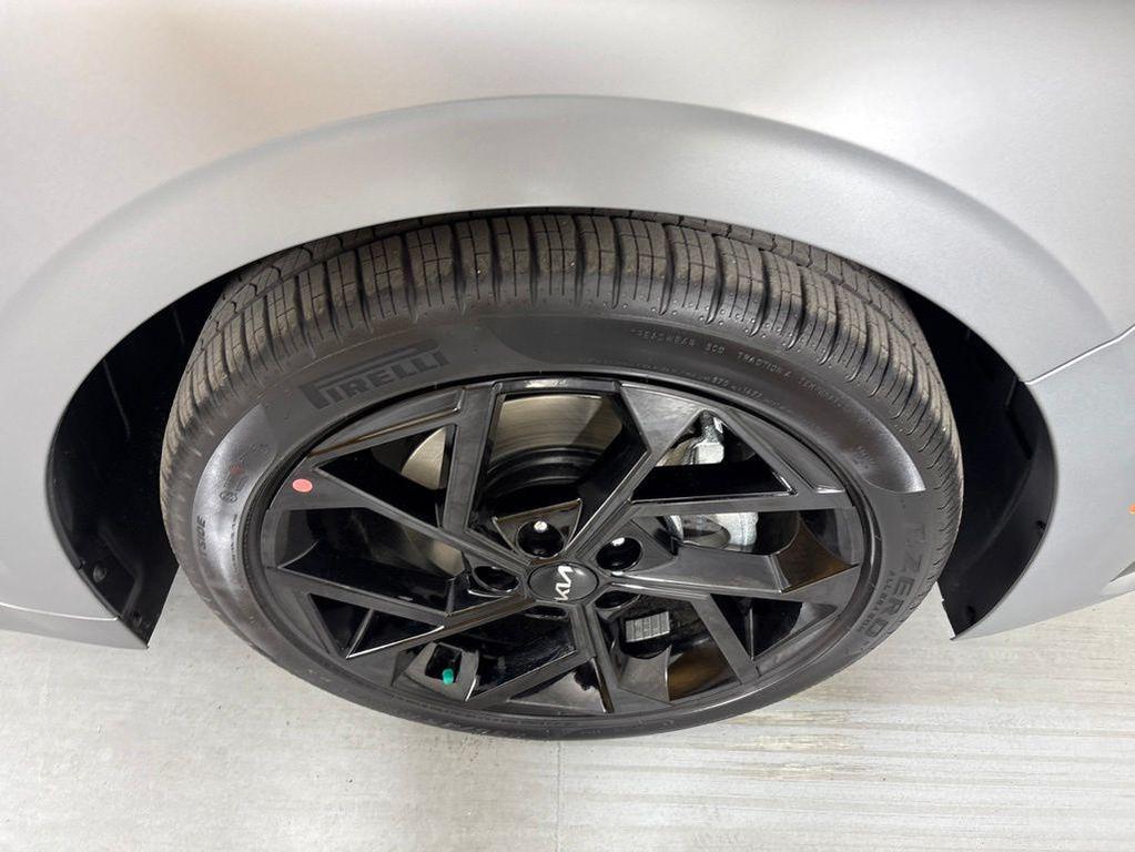 new 2026 Kia K5 car, priced at $32,611