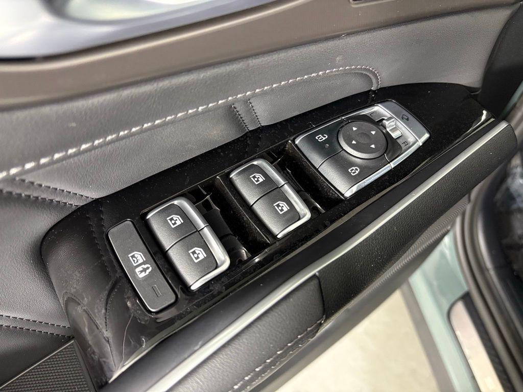 new 2026 Kia Sorento Hybrid car, priced at $46,671