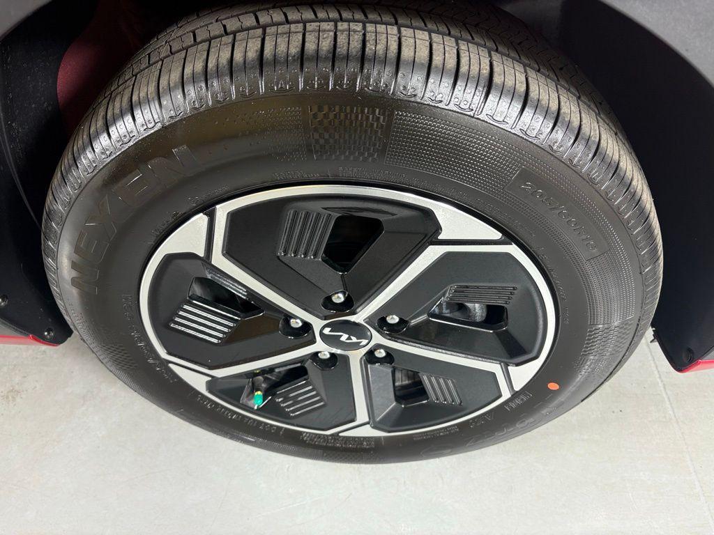 new 2026 Kia Niro car, priced at $28,794