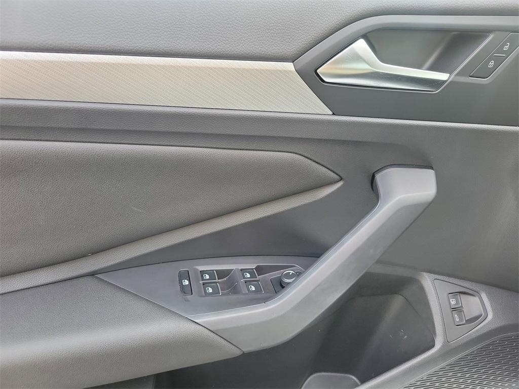 used 2021 Volkswagen Jetta car, priced at $15,644