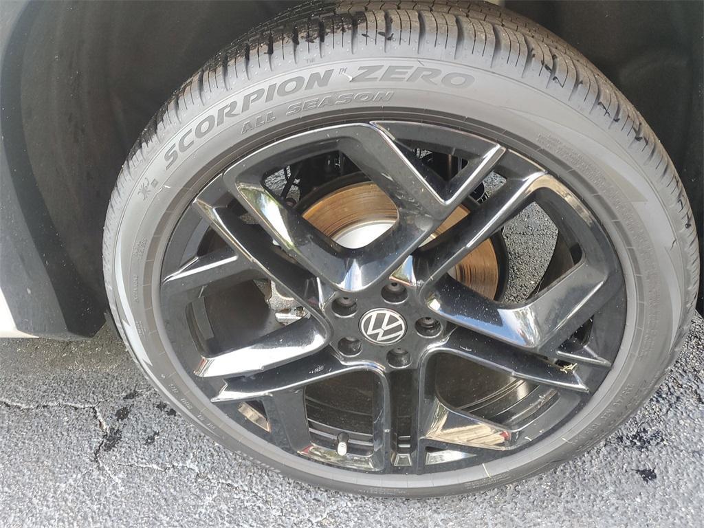 new 2025 Volkswagen Tiguan car, priced at $35,605