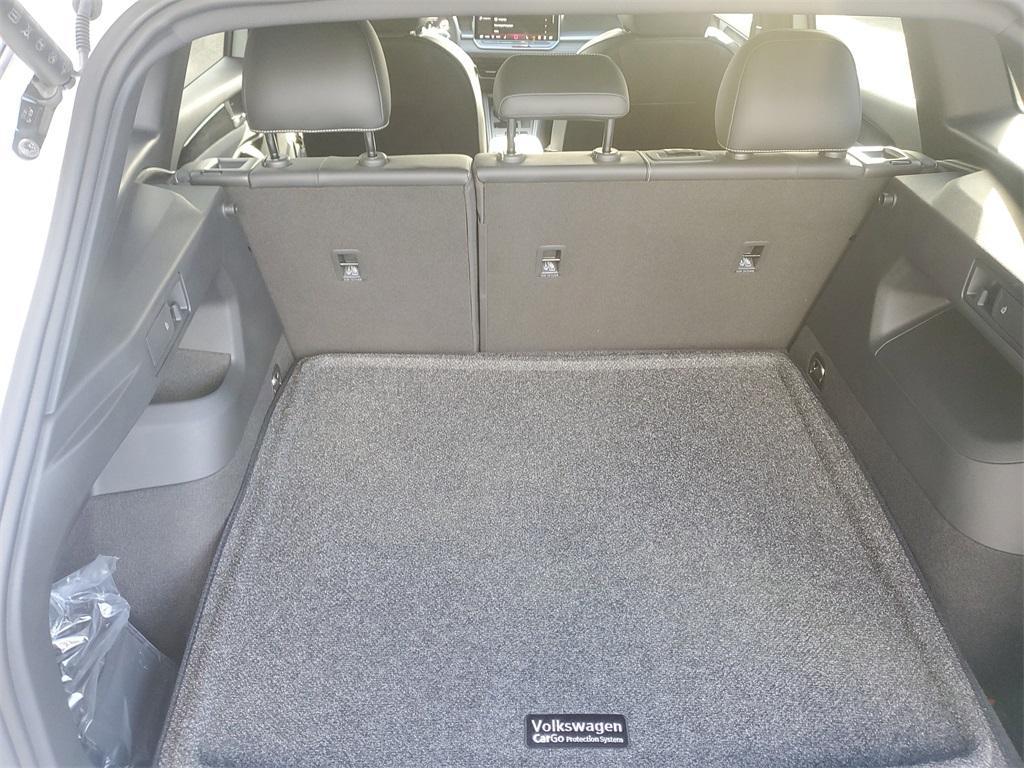 new 2025 Volkswagen Tiguan car, priced at $35,605