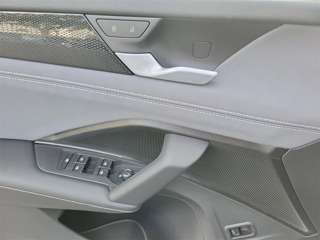 new 2026 Volkswagen Tiguan car, priced at $37,915