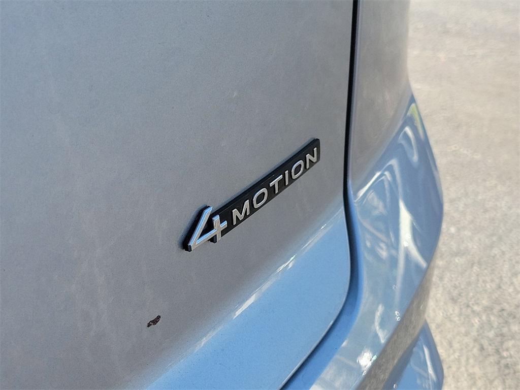 new 2026 Volkswagen Atlas Cross Sport car, priced at $53,743