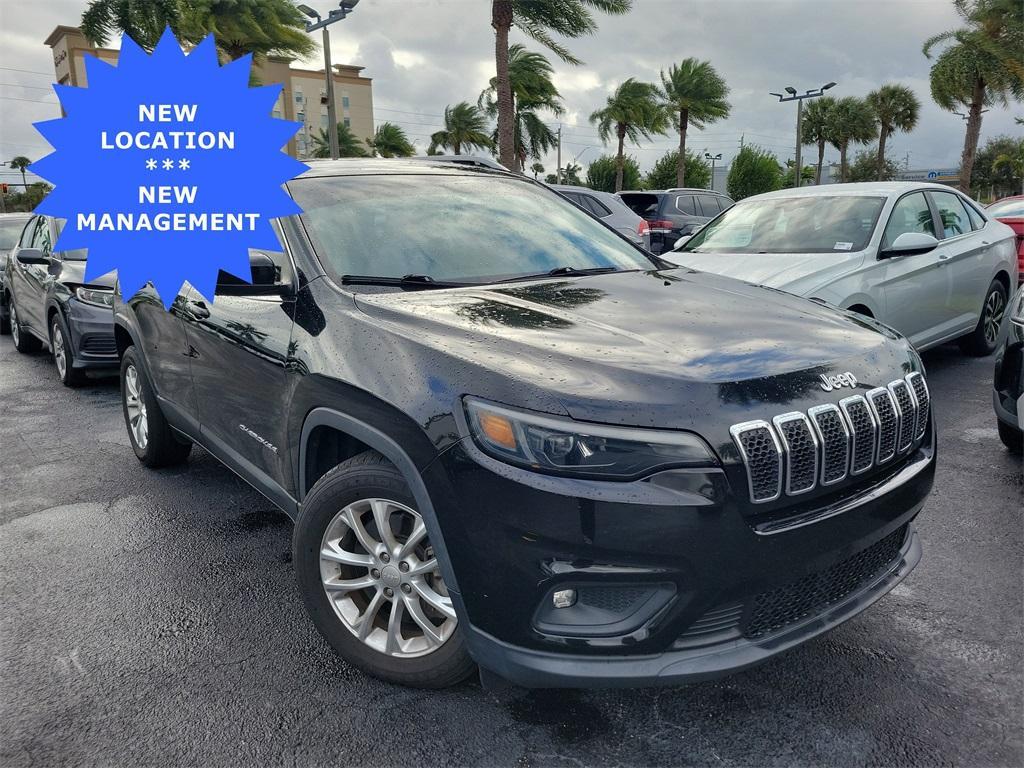 used 2019 Jeep Cherokee car