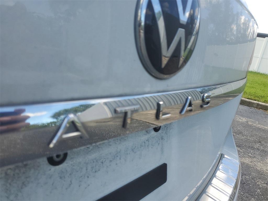 used 2021 Volkswagen Atlas car, priced at $20,844