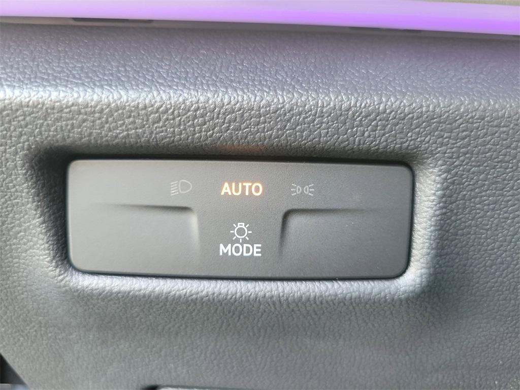 new 2026 Volkswagen Tiguan car, priced at $34,281