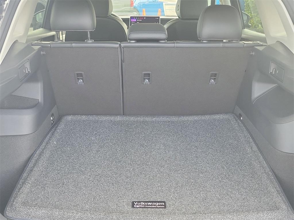 new 2026 Volkswagen Tiguan car, priced at $34,281