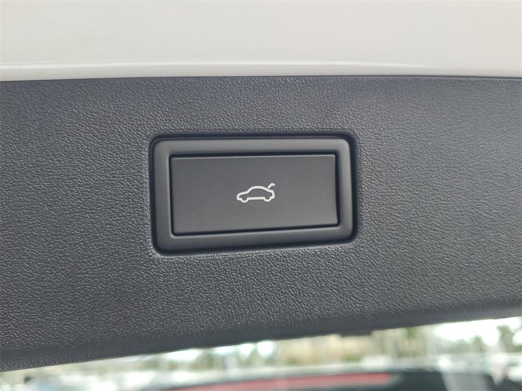 new 2026 Volkswagen Tiguan car, priced at $37,210