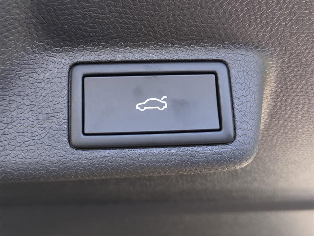 new 2025 Volkswagen ID. Buzz car, priced at $60,344