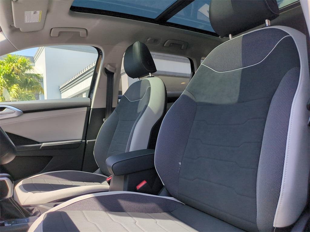 new 2025 Volkswagen Taos car, priced at $25,368