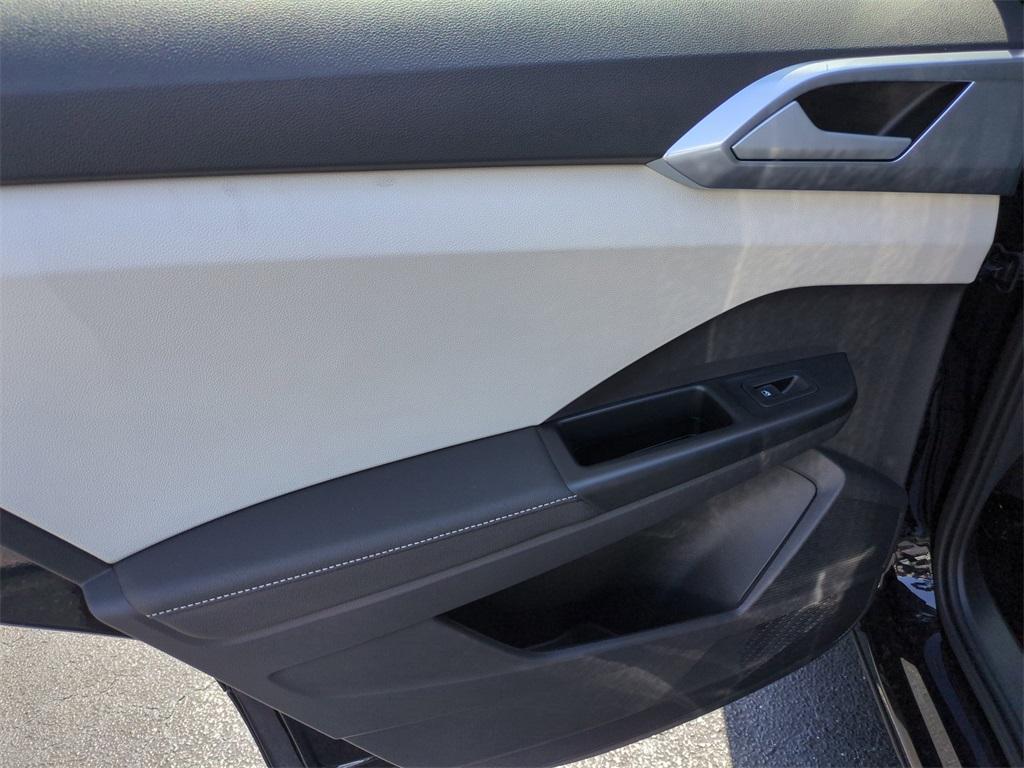 new 2025 Volkswagen Taos car, priced at $25,368