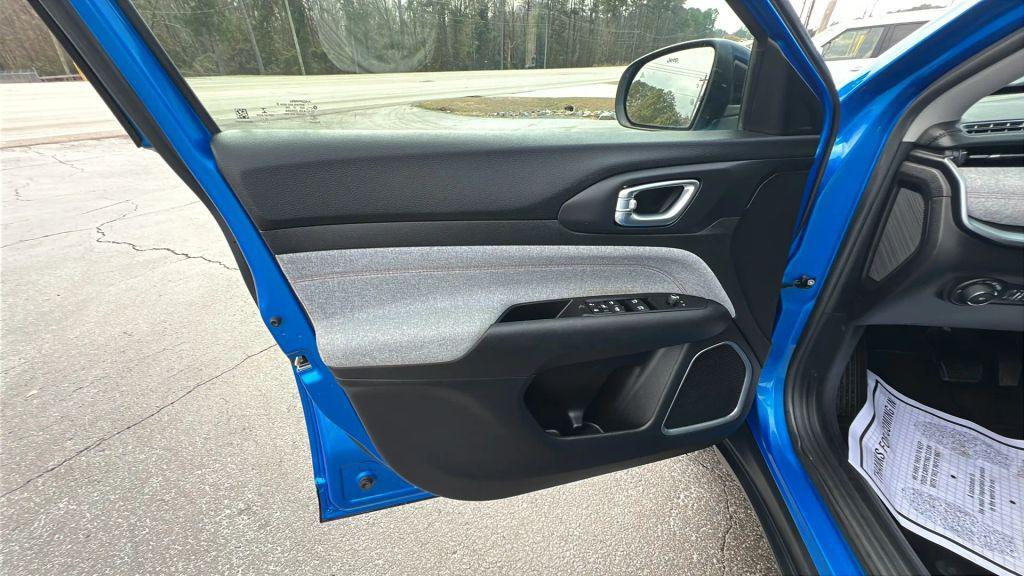 used 2022 Jeep Compass car, priced at $16,980