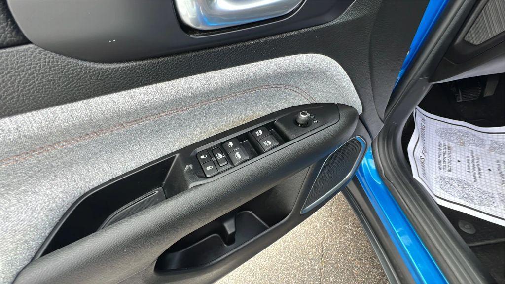 used 2022 Jeep Compass car, priced at $16,980