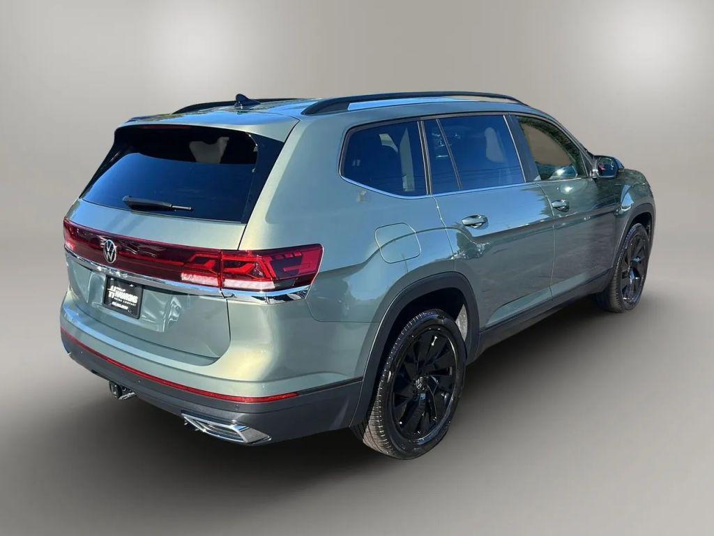 used 2025 Volkswagen Atlas car, priced at $34,980