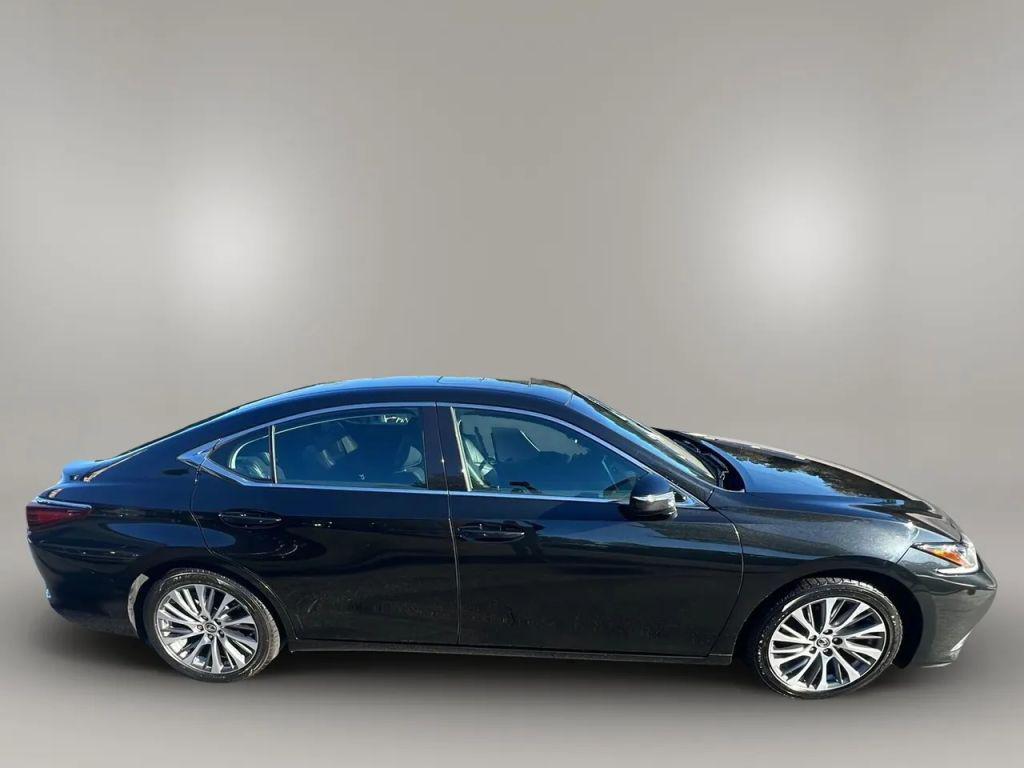 used 2019 Lexus ES 350 car, priced at $15,366