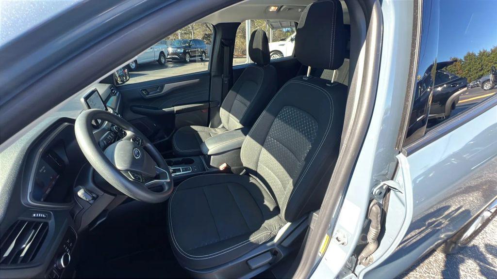 used 2025 Ford Escape car, priced at $26,980