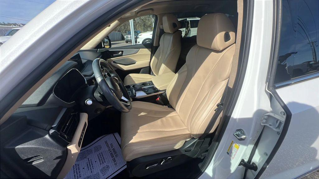used 2023 Acura MDX car, priced at $42,980
