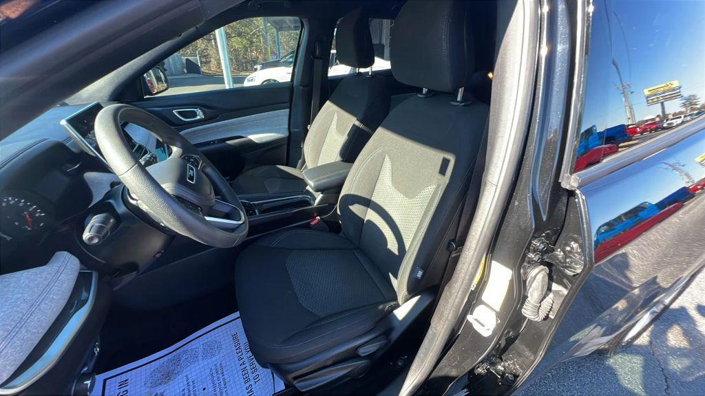 used 2023 Jeep Compass car, priced at $22,980