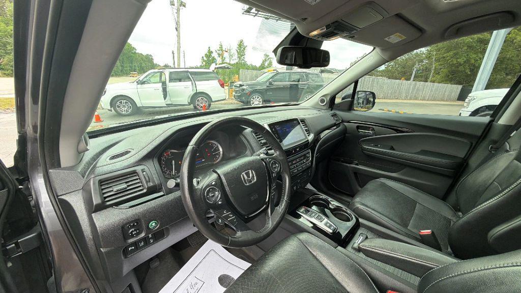 used 2017 Honda Pilot car, priced at $18,980