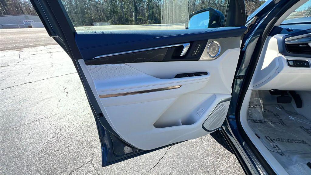 used 2025 Buick Enclave car, priced at $51,980