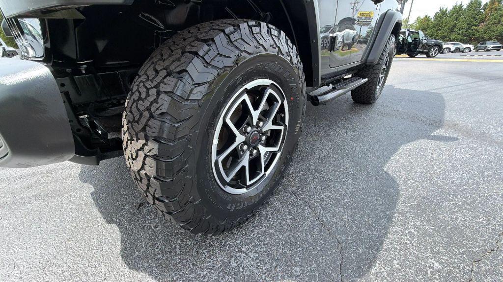used 2022 Jeep Wrangler car, priced at $30,972