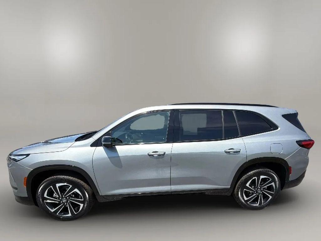 used 2025 Buick Enclave car, priced at $40,874