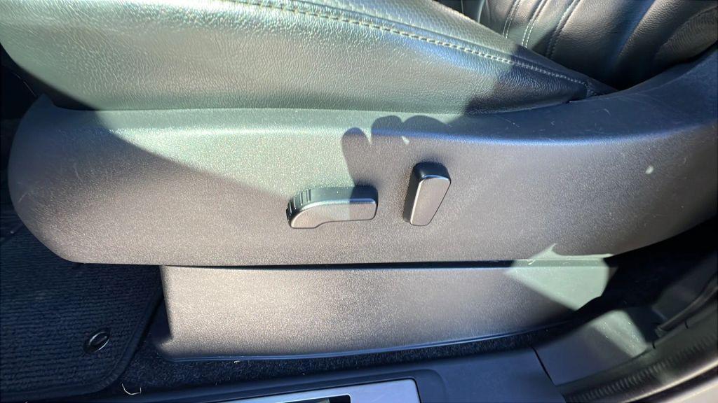 used 2022 Nissan Frontier car, priced at $30,980