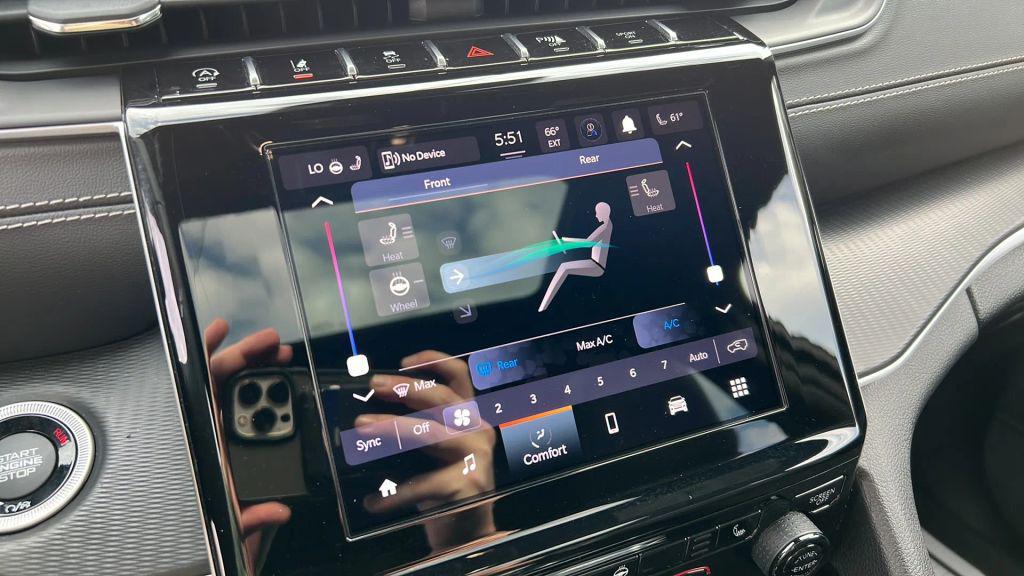 used 2023 Jeep Grand Cherokee L car, priced at $30,980