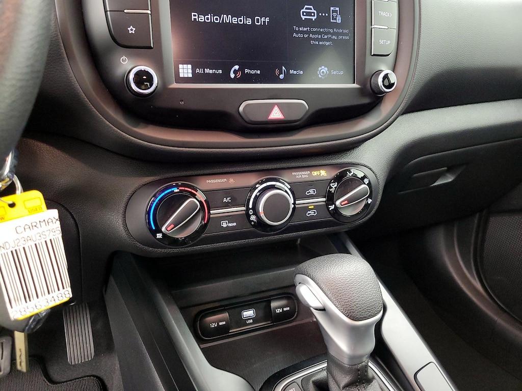 used 2025 Kia Soul car, priced at $19,998