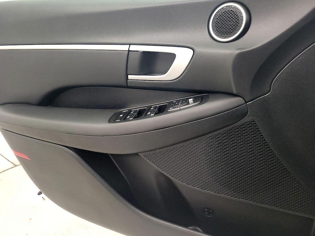 used 2025 Hyundai Sonata car, priced at $23,998