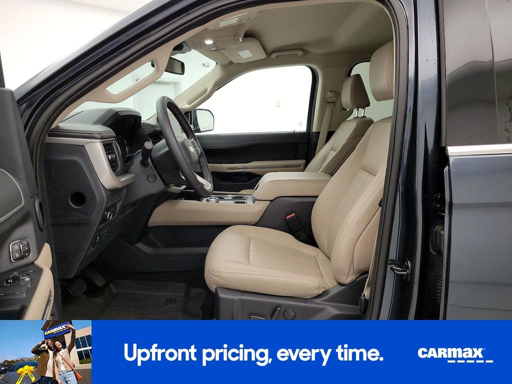 used 2023 Ford Expedition car, priced at $50,998