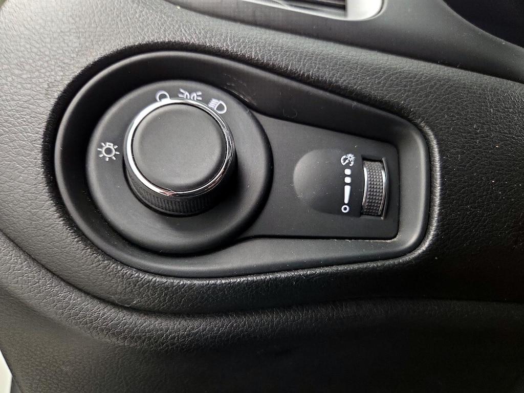 used 2020 Jeep Renegade car, priced at $14,998