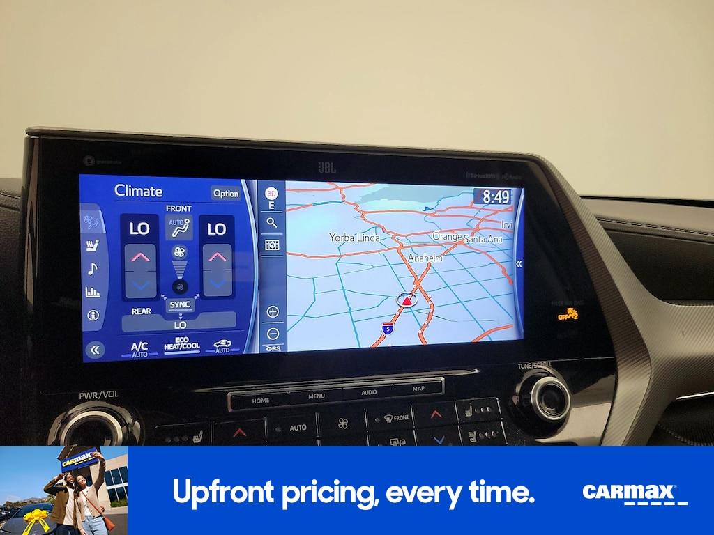 used 2022 Toyota Highlander car, priced at $40,998
