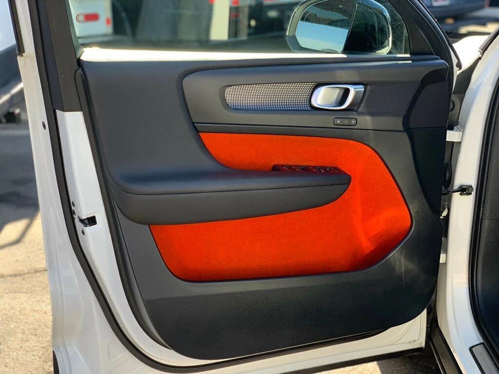 used 2019 Volvo XC40 car, priced at $22,500