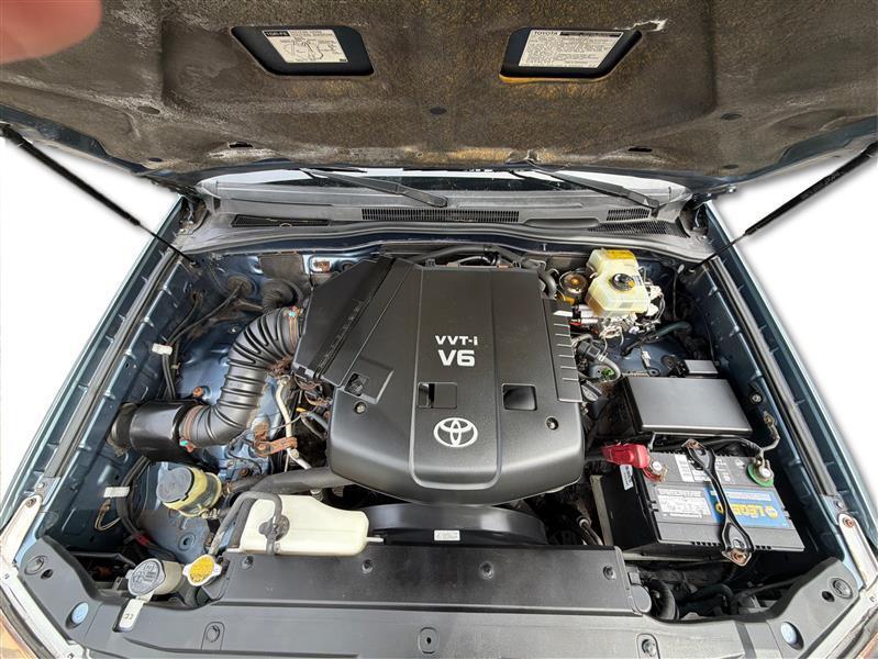 used 2004 Toyota 4Runner car, priced at $7,900