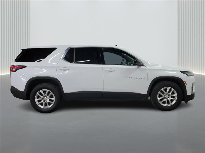 used 2023 Chevrolet Traverse car, priced at $21,300