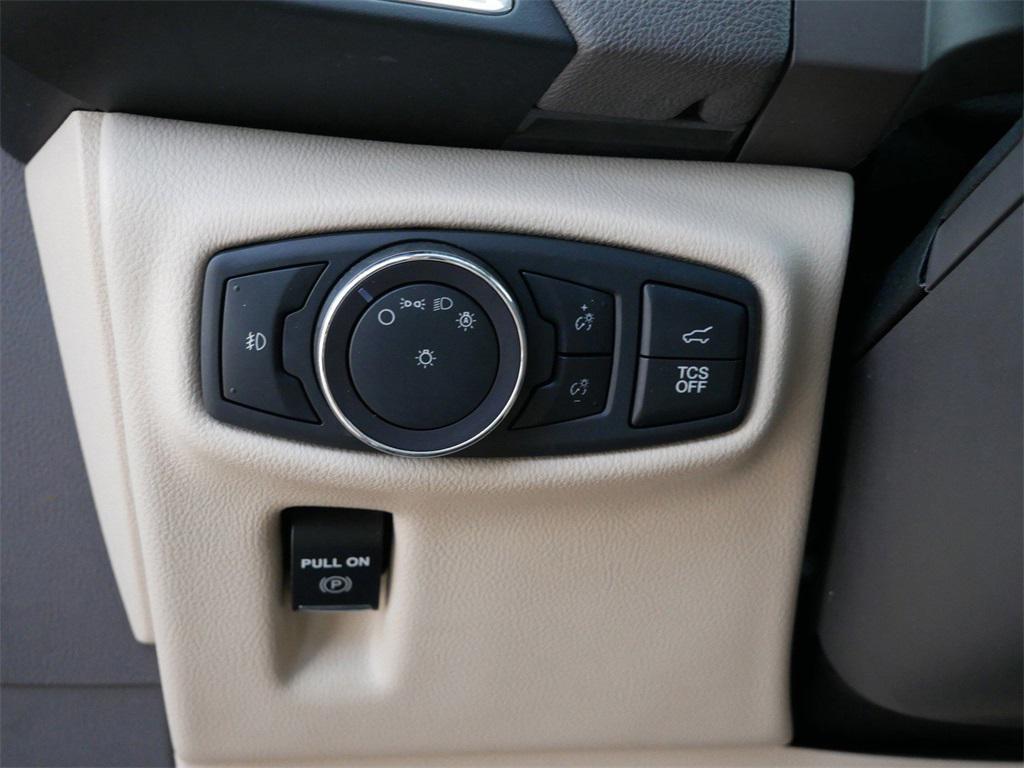 used 2020 Lincoln Nautilus car, priced at $22,999