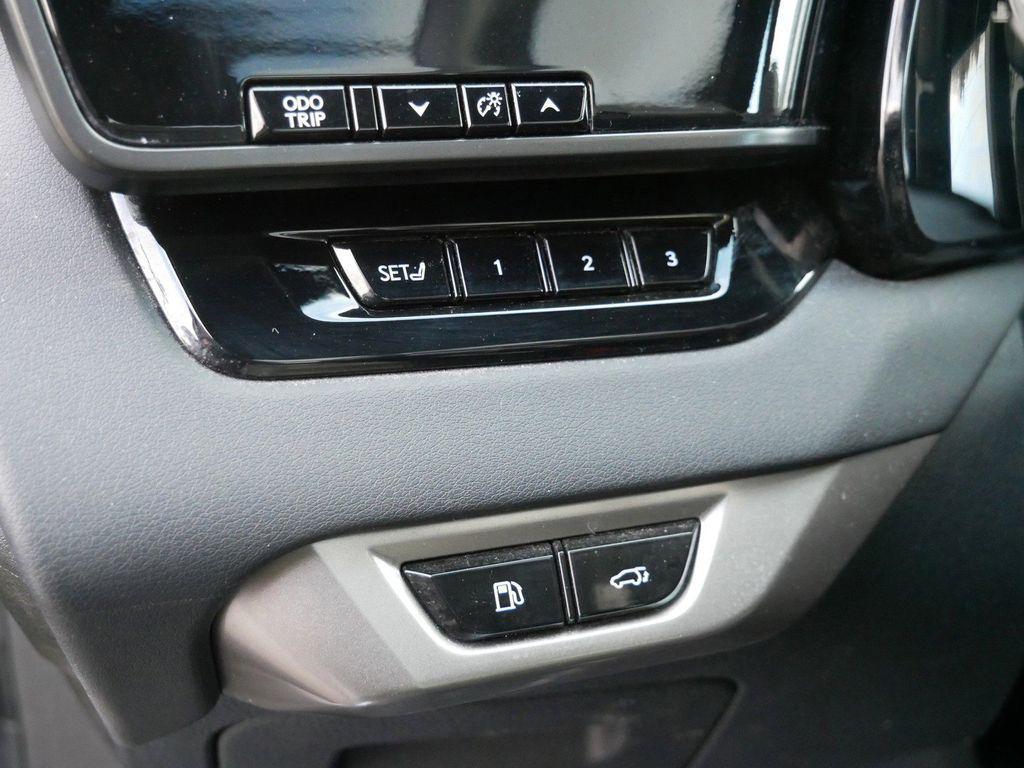 used 2023 Lexus RX 350h car, priced at $39,999