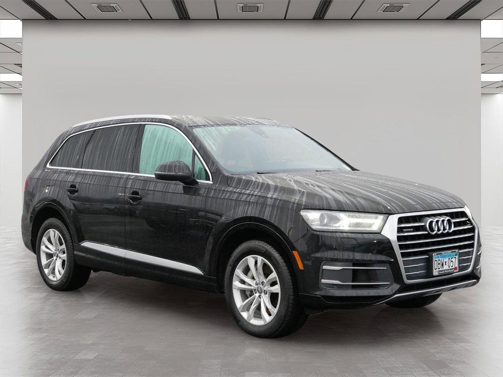 used 2019 Audi Q7 car, priced at $17,999