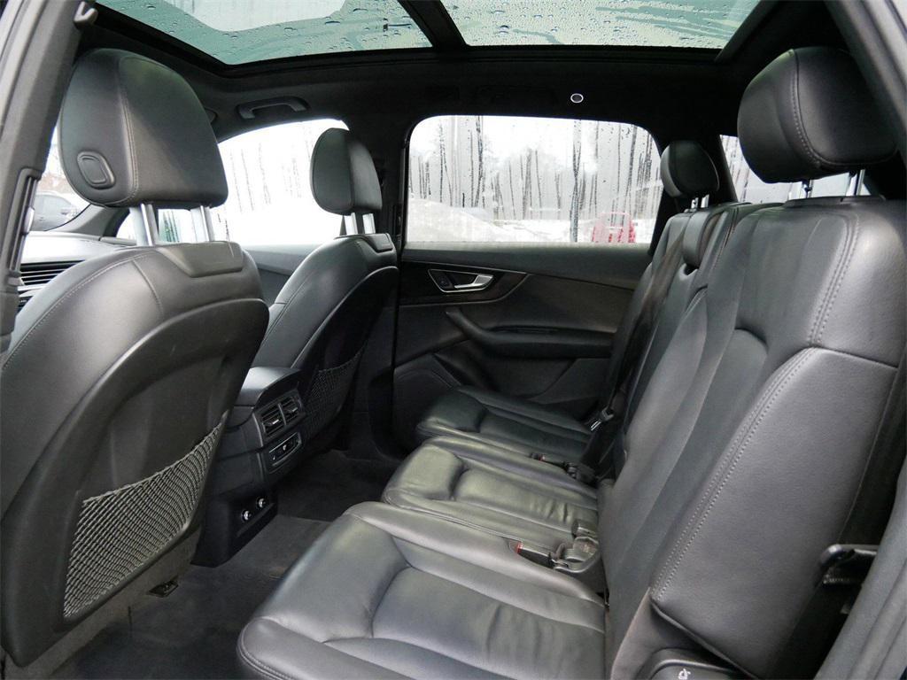 used 2019 Audi Q7 car, priced at $17,999